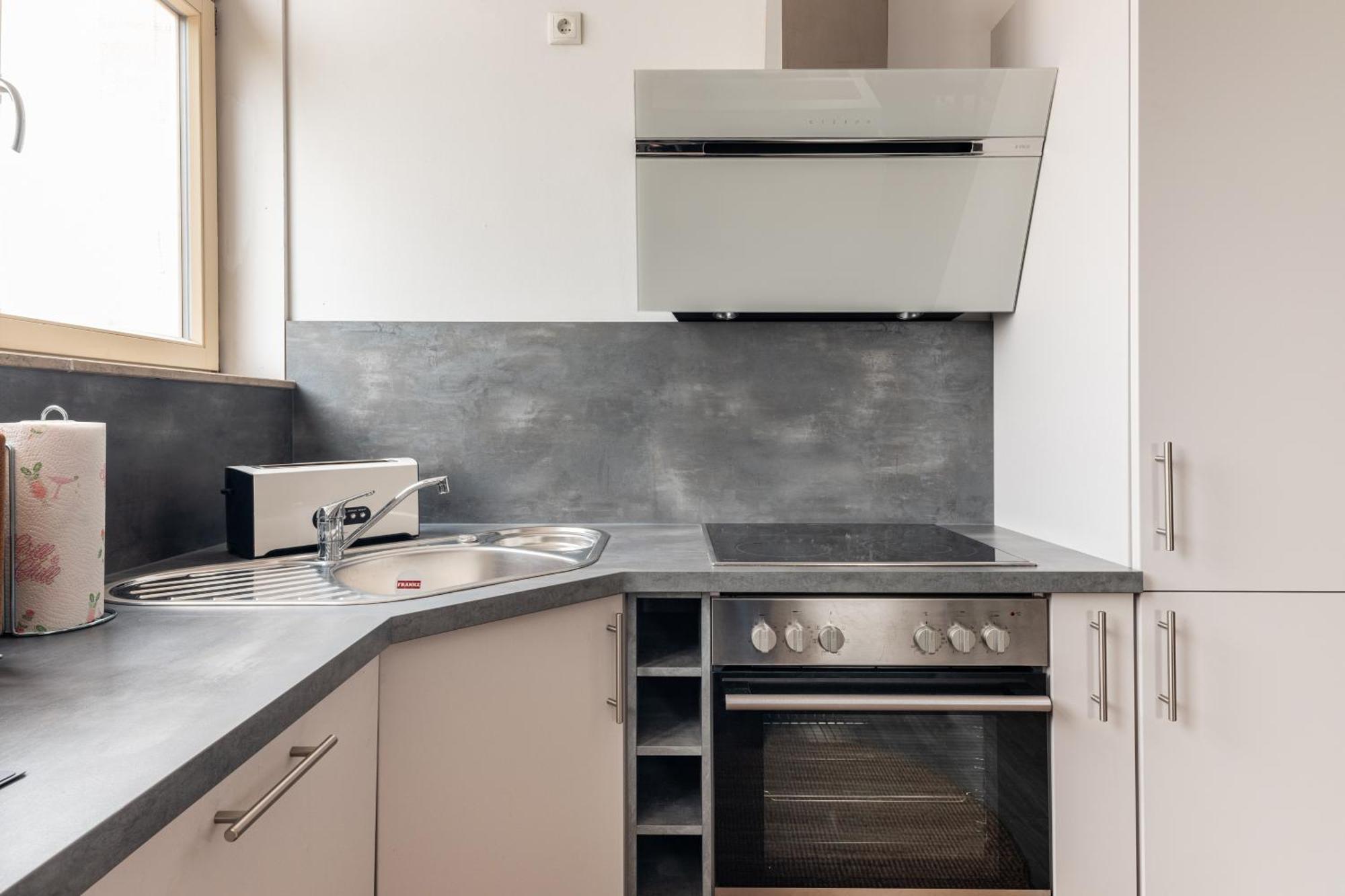Mint Apartment Ueber Der Stadt Parken Kueche Wifi برلين المظهر الخارجي الصورة