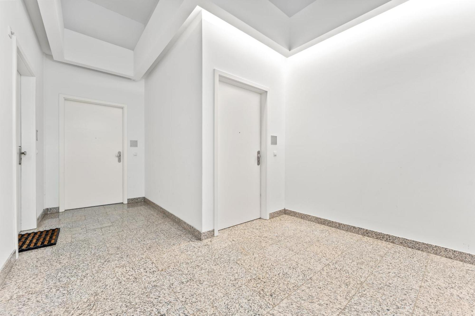 Mint Apartment Ueber Der Stadt Parken Kueche Wifi برلين المظهر الخارجي الصورة