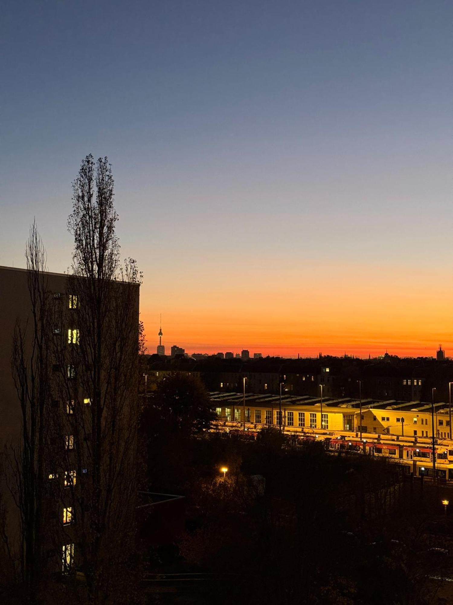 Mint Apartment Ueber Der Stadt Parken Kueche Wifi برلين المظهر الخارجي الصورة